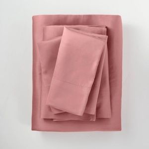NWT Casaluna Rose Sheet Set Queen